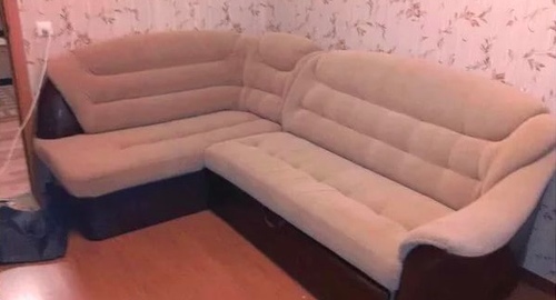 Перетяжка углового дивана. Мариинск