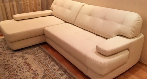 Обивка углового дивана.  Мариинск