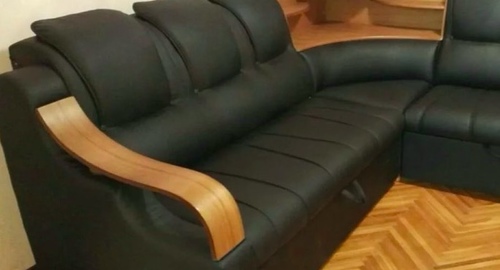 Перетяжка кожаного дивана. Мариинск